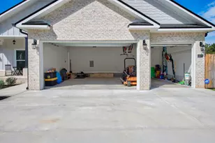 4607 Carl Booker Rd, Milton, FL 32583 - Photo 3