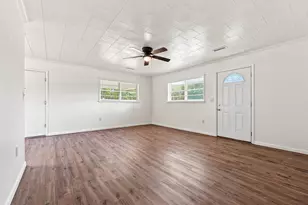 301 E Minnesota Ave, Bonifay, FL 32425 - Photo 13