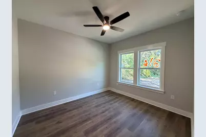 316 Boxer Avenue, Niceville, FL 32578 - Photo 3
