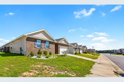 5560 Guinevere Lane, Milton, FL 32583 - Photo 5