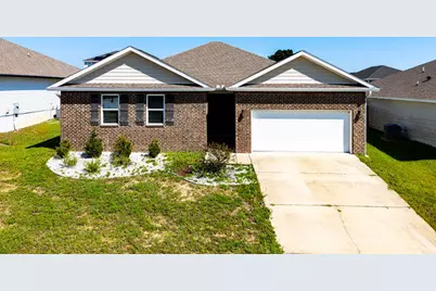 5560 Guinevere Lane, Milton, FL 32583 - Photo 1