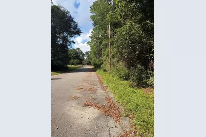 2624 Pleasant Valley Drive, Cantonment, FL 32533 - Photo 11