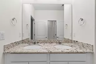 402 Sweet Tea Ln, Freeport, FL 32439 - Photo 17