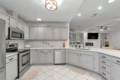 103 SE Walkedge Drive, Fort Walton Beach, FL 32548 - Photo 5