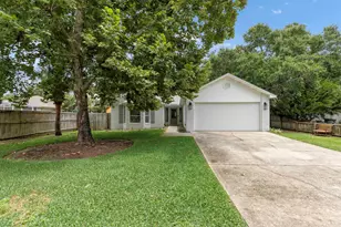 103 SE Walkedge Dr, Fort Walton Beach, FL 32548 - Photo 1