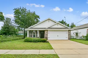 814 W Gregory St, Pensacola, FL 32502 - Photo 1