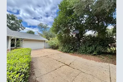 406 Greenwood Way, Niceville, FL 32578 - Photo 5