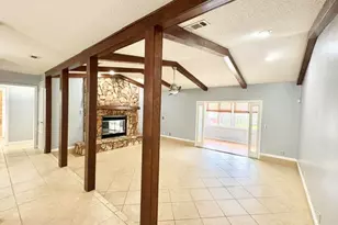 406 Greenwood Way, Niceville, FL 32578 - Photo 11