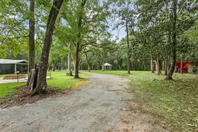 362 Red Barn Road, Freeport, FL 32439 - Photo 7