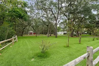 362 Red Barn Road, Freeport, FL 32439 - Photo 69