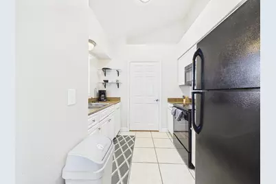 4276 Calinda Lane #APT 158, Niceville, FL 32578 - Photo 7