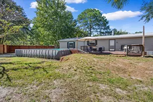 3002 Crittenden Dr, Navarre, FL 32566 - Photo 37