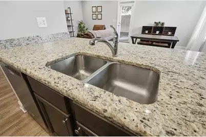 8737 Brown Pelican Circle, Navarre, FL 32566 - Photo 9