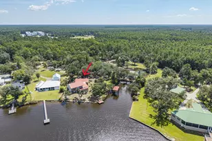 115 Old Oak Rd, Freeport, FL 32439 - Photo 1