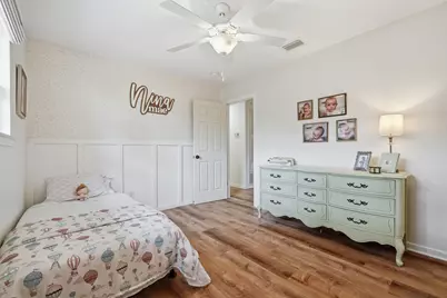 233 NW Pleasant Street, Fort Walton Beach, FL 32548 - Photo 45