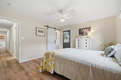 233 NW Pleasant Street, Fort Walton Beach, FL 32548 - Photo 37