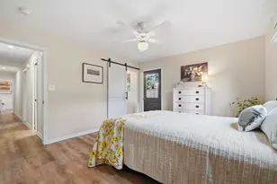 233 NW Pleasant St, Fort Walton Beach, FL 32548 - Photo 37