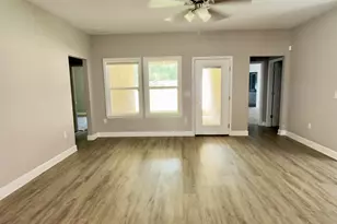 1509 Long Needle Ct, Baker, FL 32531 - Photo 3