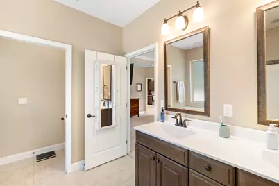 621 Ivy Avenue, Niceville, FL 32578 - Photo 13