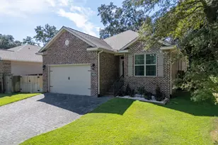 621 Ivy Ave, Niceville, FL 32578 - Photo 31