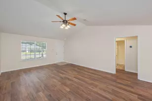 4804 Acorn Dr, Crestview, FL 32539 - Photo 3
