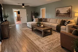 6668 Maple St, Milton, FL 32570 - Photo 3