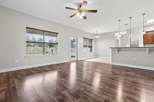 3060 Crown Creek Cir, Crestview, FL 32539 - Photo 13