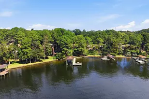 2422 Edgewater Dr, Niceville, FL 32578 - Photo 75