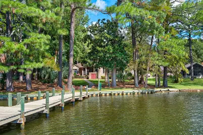 2422 Edgewater Drive, Niceville, FL 32578 - Photo 83