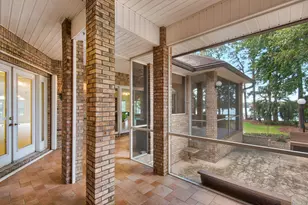 2422 Edgewater Dr, Niceville, FL 32578 - Photo 67