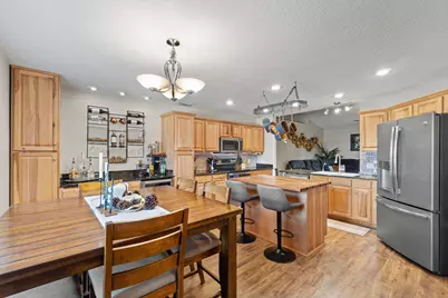 2073 Bella Breeze Court, Navarre, FL 32566 - Photo 13