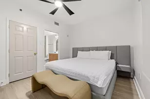 9860 S Thomas Dr, Panama City Beach, FL 32408 - Photo 23
