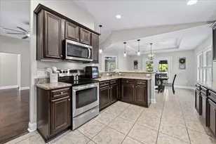 2676 Hartman Ct, Navarre, FL 32566 - Photo 11