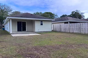 64 7th Ave, Shalimar, FL 32579 - Photo 15