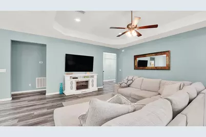 330 Marquis Way, Freeport, FL 32439 - Photo 7