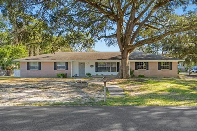 119 Jamestown Avenue, Fort Walton Beach, FL 32547 - Photo 1