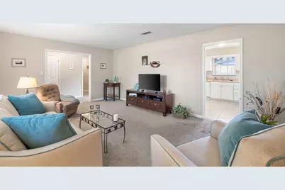 119 Jamestown Avenue, Fort Walton Beach, FL 32547 - Photo 9