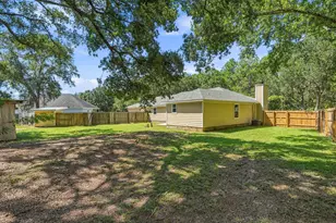7555 Allie Grimes Rd, Navarre, FL 32566 - Photo 51