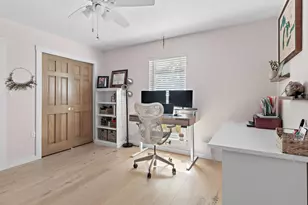 84 W Country Club Dr, Destin, FL 32541 - Photo 33