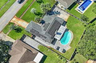 84 W Country Club Dr, Destin, FL 32541 - Photo 49