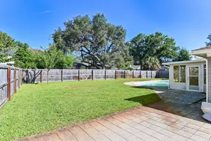 84 W Country Club Dr, Destin, FL 32541 - Photo 19