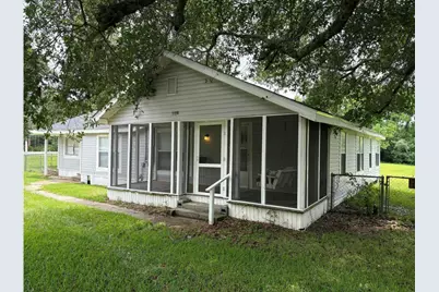 3830 3rd Avenue, Laurel Hill, FL 32567 - Photo 1