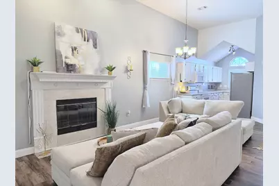 1702 Colonial Court, Fort Walton Beach, FL 32547 - Photo 5