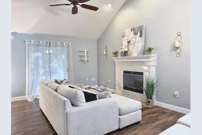 1702 Colonial Court, Fort Walton Beach, FL 32547 - Photo 3