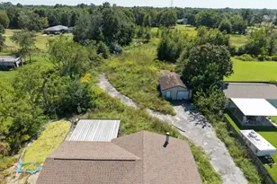 7085 Frank Reeder Rd, Pensacola, FL 32526 - Photo 3