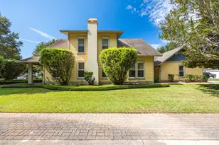 288 Fanny Ann Way, Freeport, FL 32439 - Photo 1
