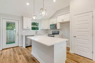1953 Justice Circle, Gulf Breeze, FL 32563 - Photo 13