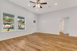 1953 Justice Cir, Gulf Breeze, FL 32563 - Photo 9