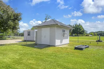 136 Country Club Road, Shalimar, FL 32579 - Photo 7