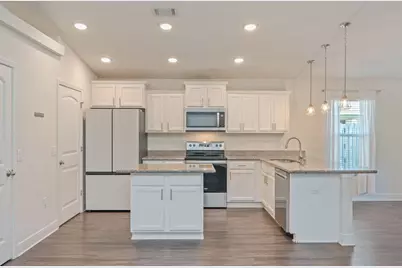 6147 Redberry Drive, Gulf Breeze, FL 32563 - Photo 11